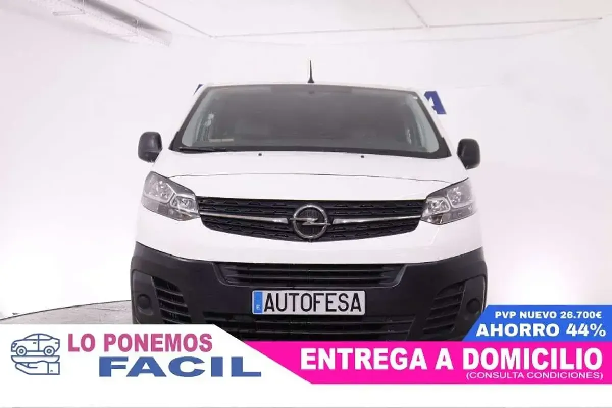 Usado Opel Vivaro-e Combi 101 CV (74 kW) 2021 Blanco Monovolumen