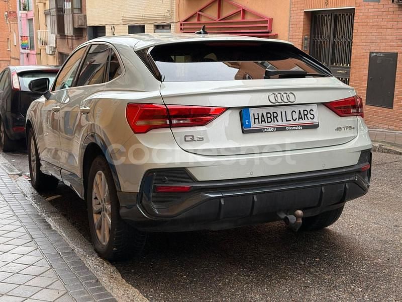 Usado Audi Q3 Sportback Attraction 245 CV (180 kW) 2021 Gris / plata SUV