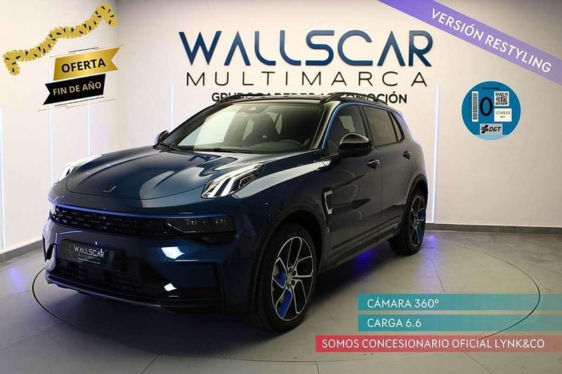 Azul Usado 2023 Lynk & Co 01 SUV | 28.899 € (Un poco caro) - Imagen 1/1