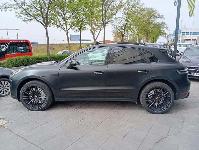 Usado Porsche Macan Turbo 440 CV (323 kW) 2020 Gris SUV