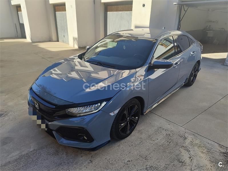 Gris / plata Usado 2018 Honda Civic Sport Berlina | 19.000 € (Buen precio) - Imagen 1/4