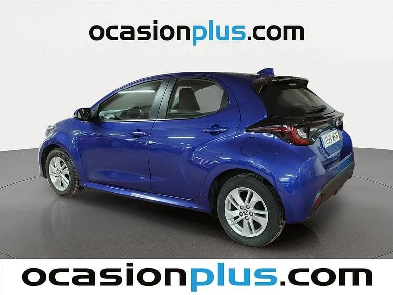 Usado Toyota Yaris Edition 125 CV (91 kW) 2024 Azul Utilitario
