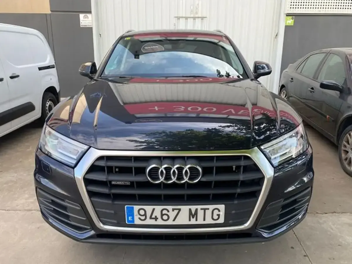 Usado Audi Q5 163 CV (119 kW) 2018 Negro SUV