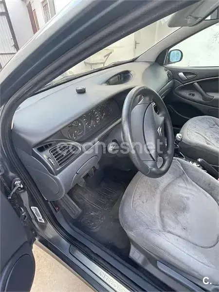 Usado Citroën C5 110 CV (80 kW) 2003 Azul Berlina