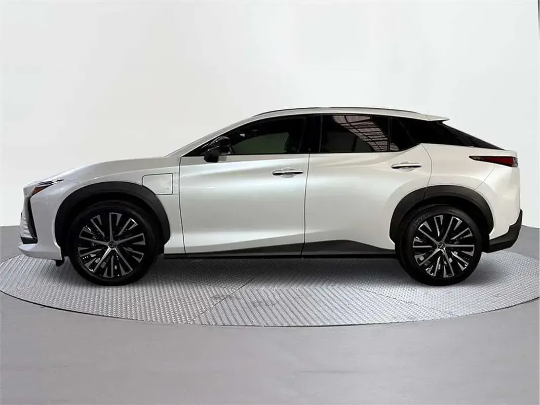 Usado Lexus RZ 350e 164 kW (224 CV) 2026 SUV
