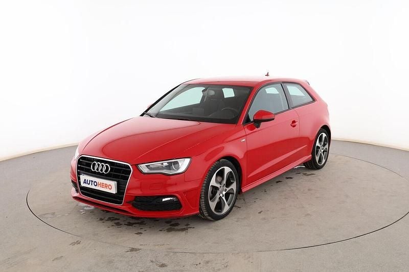 Käytetty Audi A3 S-Line 110 HP (80 kW) 2015 Punainen Sedan