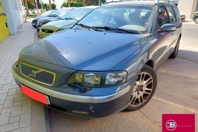 Usado 2004 Volvo V70 Familiar | 3450 € - Imagen 1/4