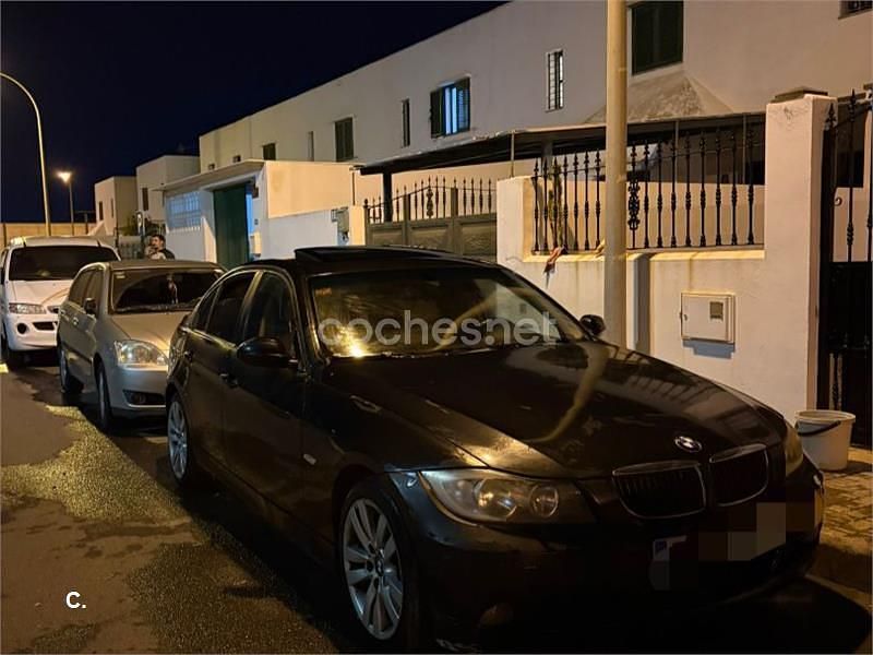 Usado BMW 320 150 CV (110 kW) 2006 Negro Familiar