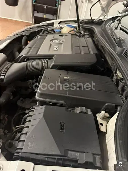 Usado VW Golf VII R 270 CV (198 kW) 2012 Blanco Berlina