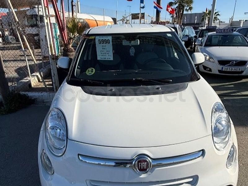 Usado Fiat 500L Lounge 85 CV (62 kW) 2015 Beige Monovolumen