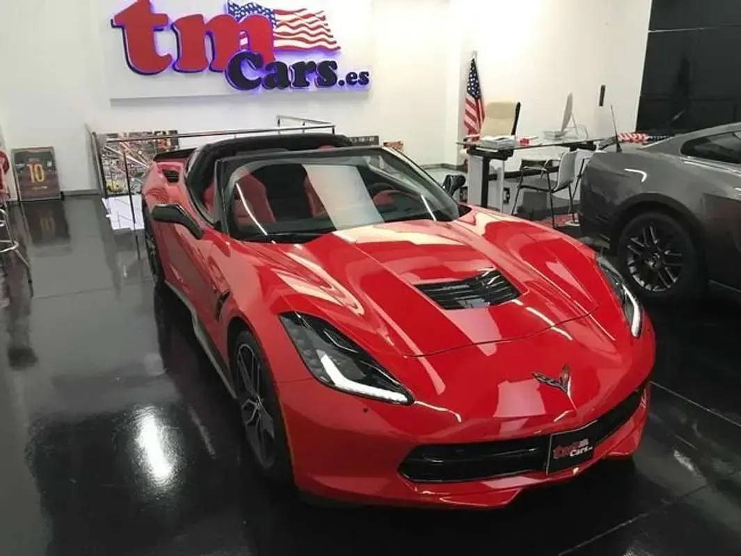 Usado Chevrolet Corvette C7 461 CV (339 kW) 2017 Rojo Coupe