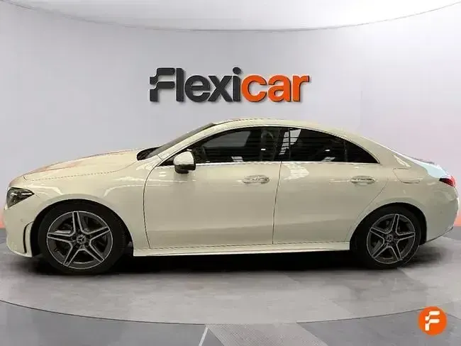 Usado Mercedes CLA200 150 CV (110 kW) 2019 Blanco Coupe