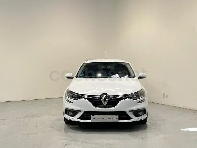 Usado Renault Mégane GrandTour Business 110 CV (80 kW) 2016 Blanco Familiar