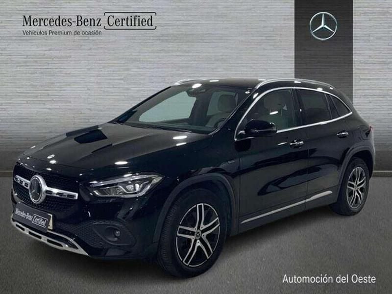Negro Usado 2021 Mercedes GLA250 Progressive SUV | 34.900 € (Un poco caro) - Imagen 1/4