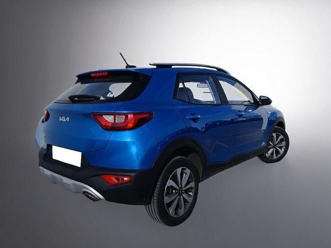 Usado Kia Stonic 101 CV (74 kW) 2023 Azul SUV