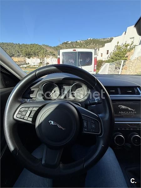 Usado Jaguar E-Pace 150 CV (110 kW) 2019 Blanco SUV