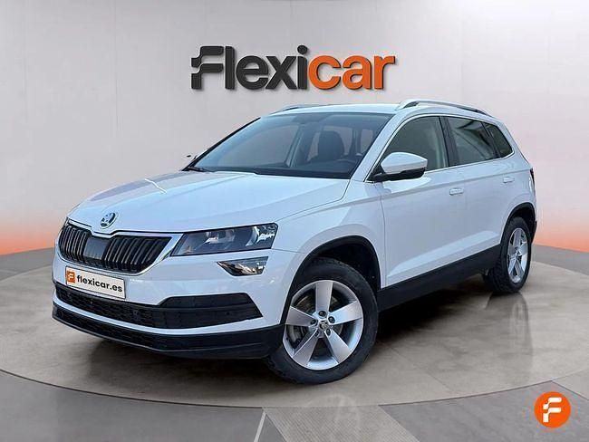 Usado Skoda Karoq Ambition 150 CV (110 kW) 2021 Blanco SUV