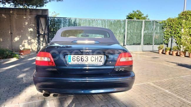 Käytetty Volvo C70 246 HP (180 kW) 2003 Sininen Avoauto