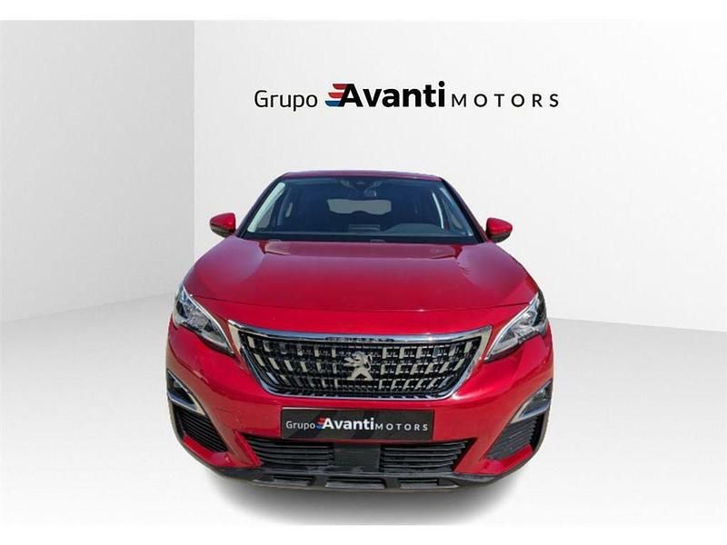 Usado Peugeot 3008 Access 131 CV (96 kW) 2017 Rojo Monovolumen