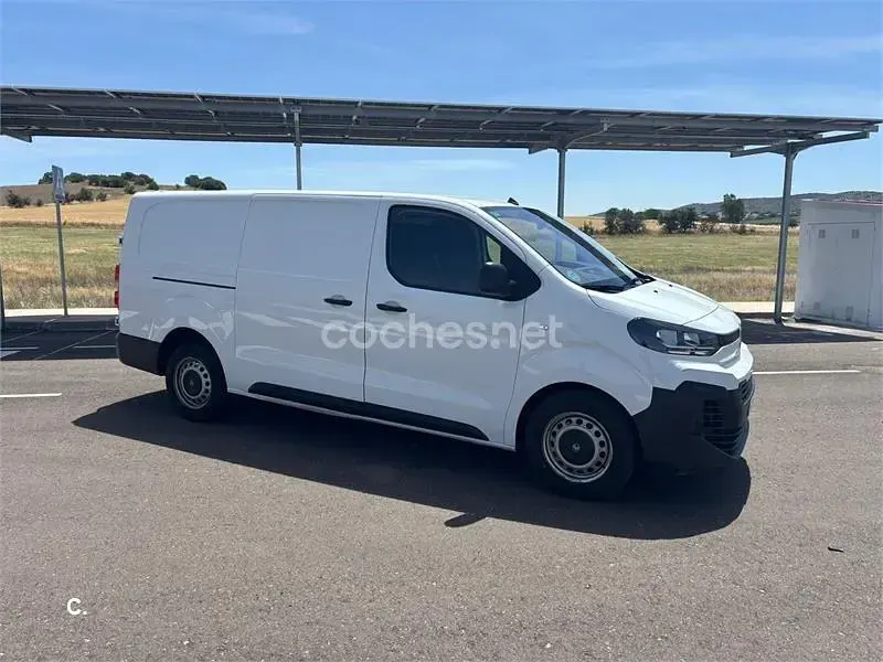 Usado Citroën Jumpy 180 CV (132 kW) 2024 Blanco Monovolumen