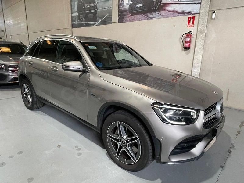 Usado Mercedes GLC300e 306 CV (225 kW) 2021 Beige SUV