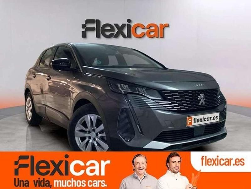 Usado Peugeot 3008 Active 131 CV (96 kW) 2022 Gris SUV