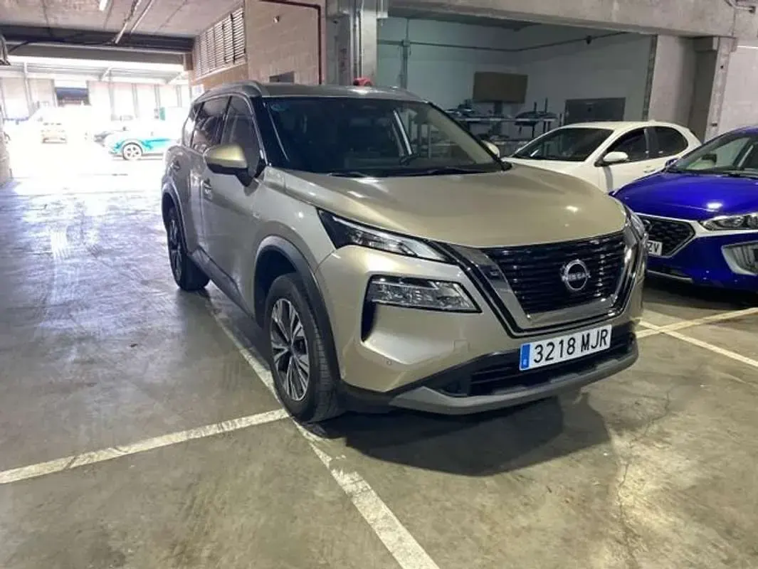 Usado Nissan X-Trail N-Connecta 163 CV (119 kW) 2023 Beige SUV