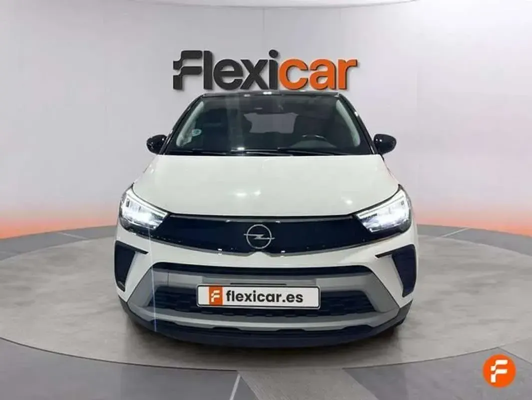 Usado Opel Crossland X Elegance 131 CV (96 kW) 2024 Blanco SUV
