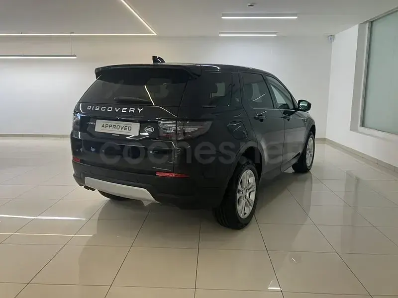 Usado Land Rover Discovery Sport S 163 CV (119 kW) 2021 Negro SUV