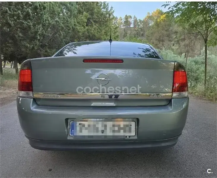 Usado Opel Vectra Comfort 125 CV (91 kW) 2003 Verde Berlina