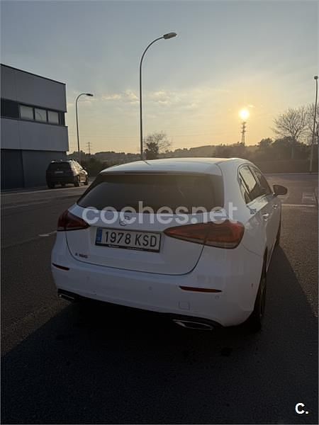 Usado Mercedes A180 122 CV (89 kW) 2018 Blanco Berlina