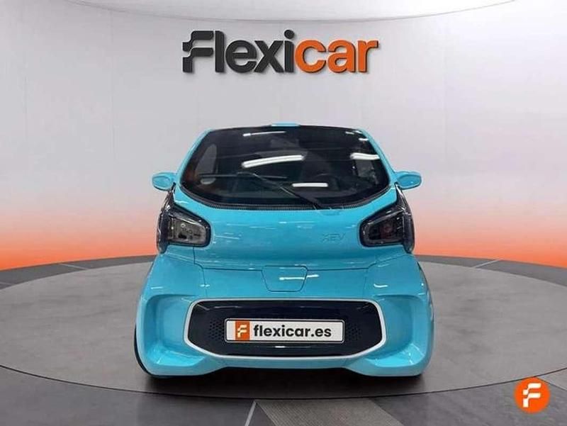Usado XEV Yoyo 29 kW (40 CV) 2024 Azul Utilitario