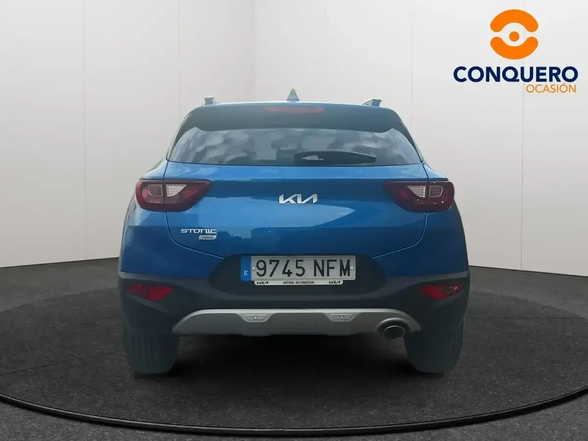 Usado Kia Stonic Style 100 CV (73 kW) 2025 Azul SUV