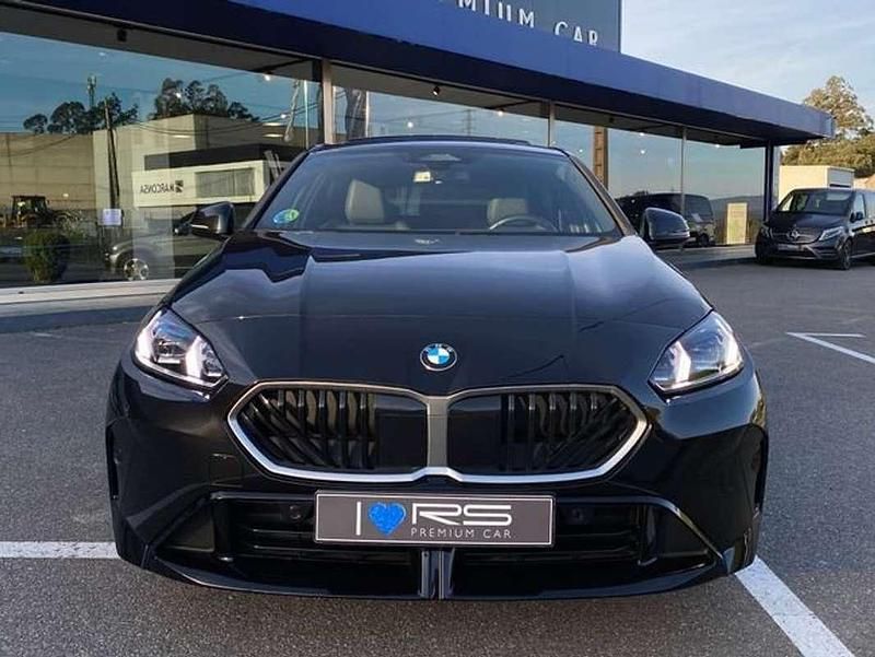 Usado BMW 120 M Sport 163 CV (119 kW) 2025 Negro Utilitario