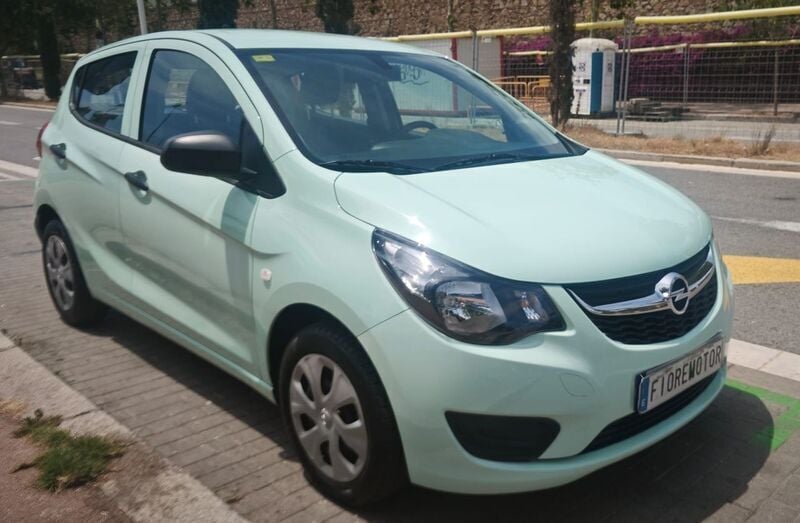 Verde Usado 2018 Opel Karl Expression Utilitario | 7900 € (Buen precio) - Imagen 1/4