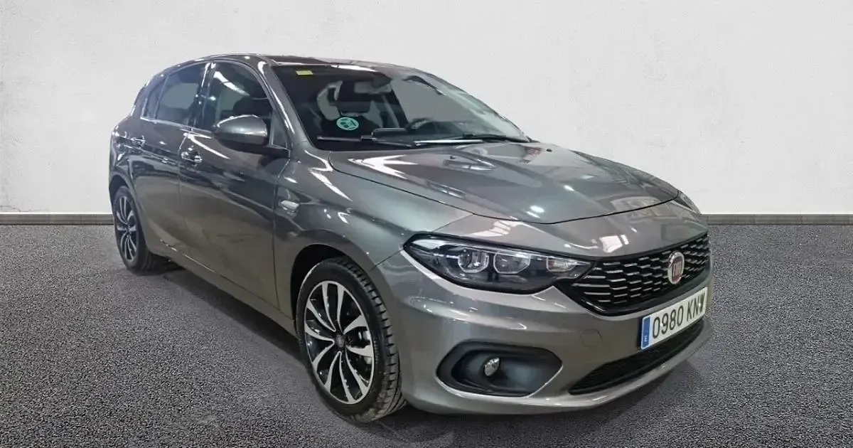 Usado Fiat Tipo Lounge 95 CV (69 kW) 2018