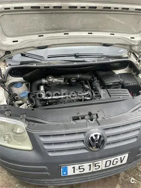 Usado VW Caddy 104 CV (76 kW) 2005 Blanco Monovolumen