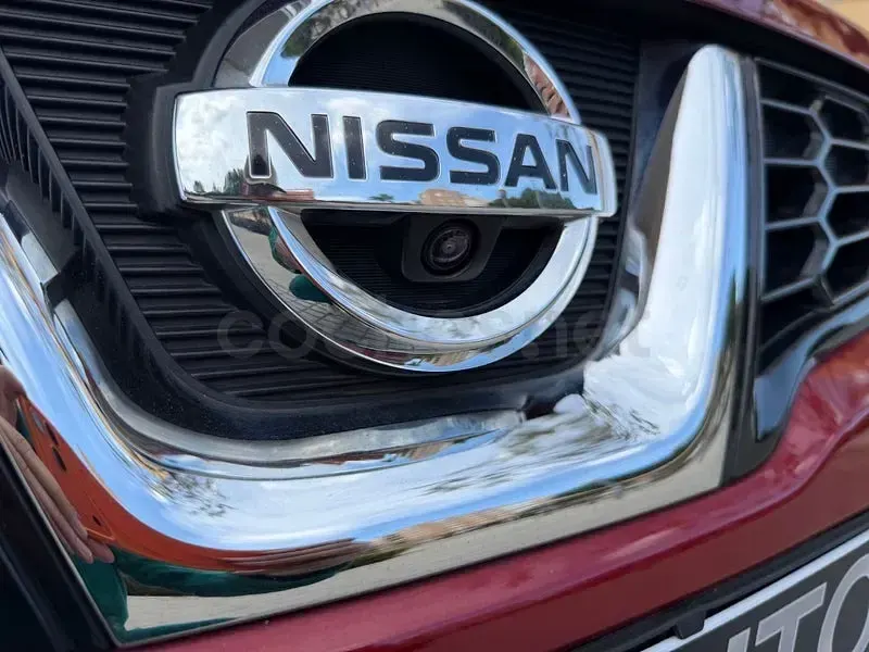 Usado Nissan Qashqai 360º 117 CV (86 kW) 2012 Granate SUV