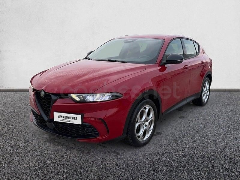 Usado Alfa Romeo Tonale Sprint 130 CV (95 kW) 2022 Rojo SUV