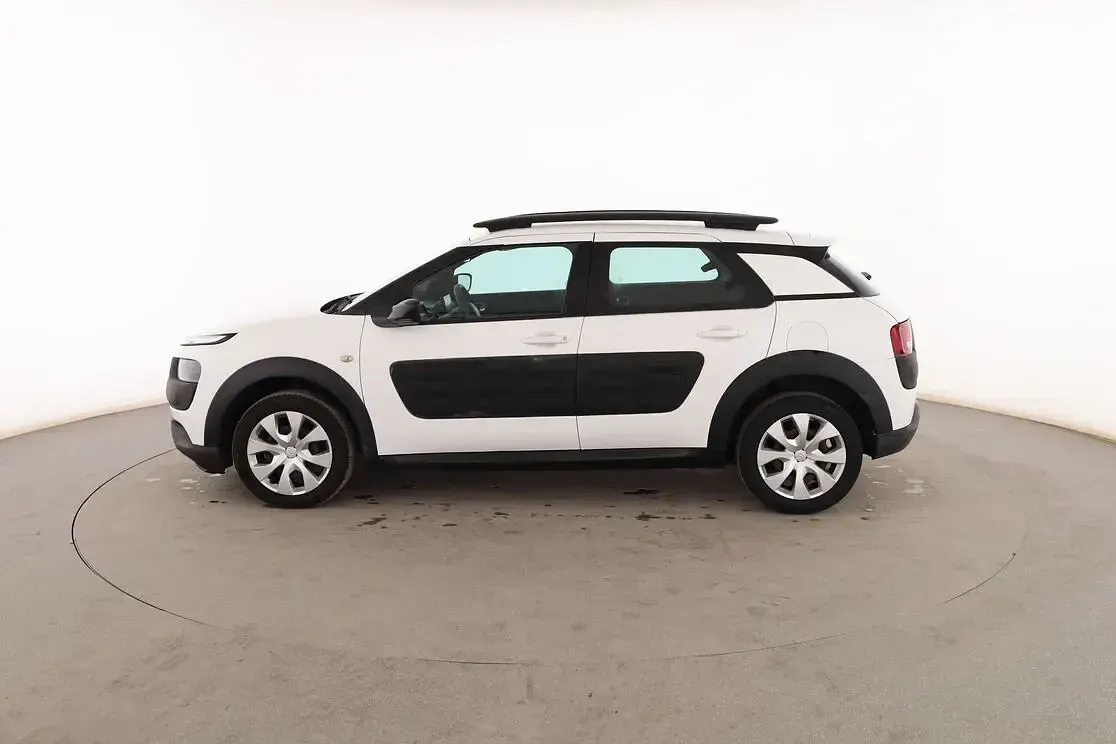 Usado Citroën C4 Feel 82 CV (60 kW) 2014 Blanco SUV