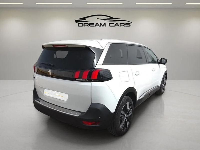 Usado Peugeot 5008 Active 130 CV (95 kW) 2019 Blanco SUV