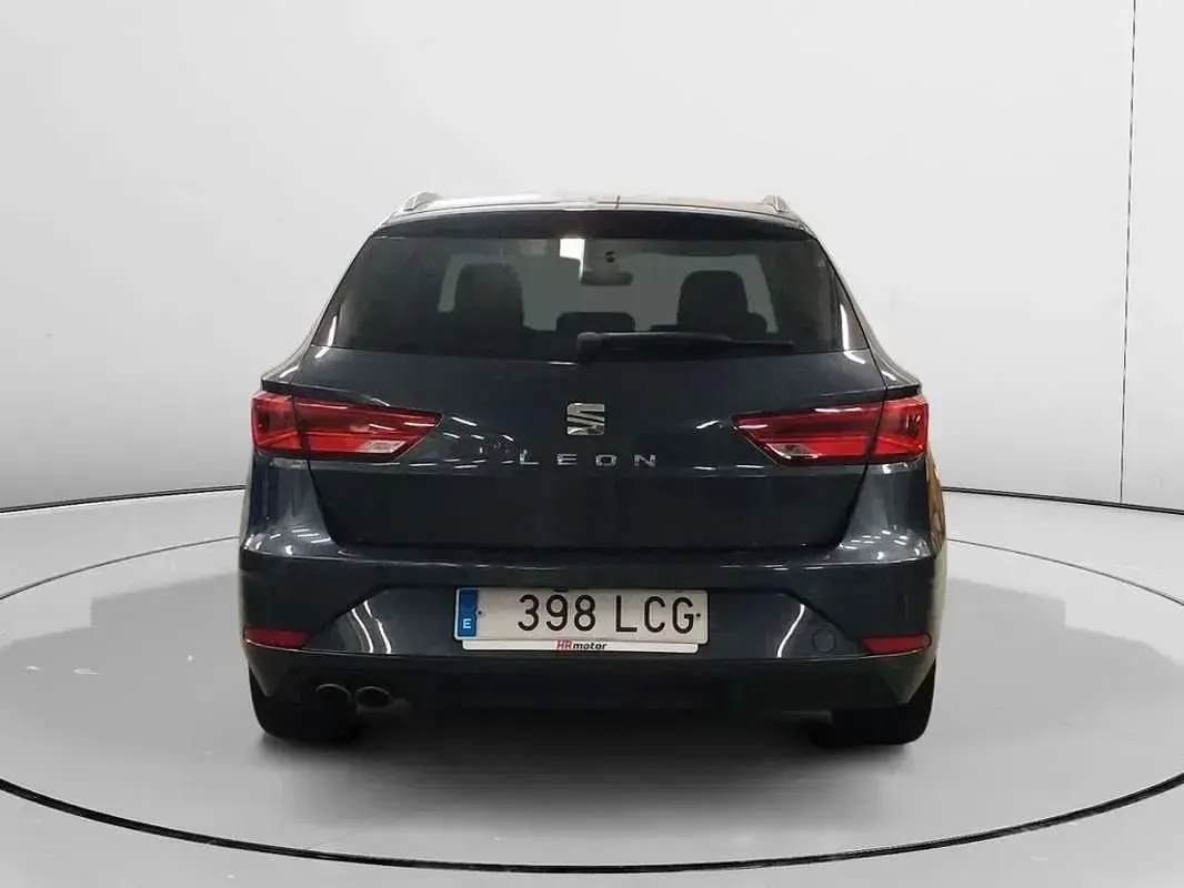 Usado Seat Leon ST XCELLENCE 150 CV (110 kW) 2019 Gris Familiar
