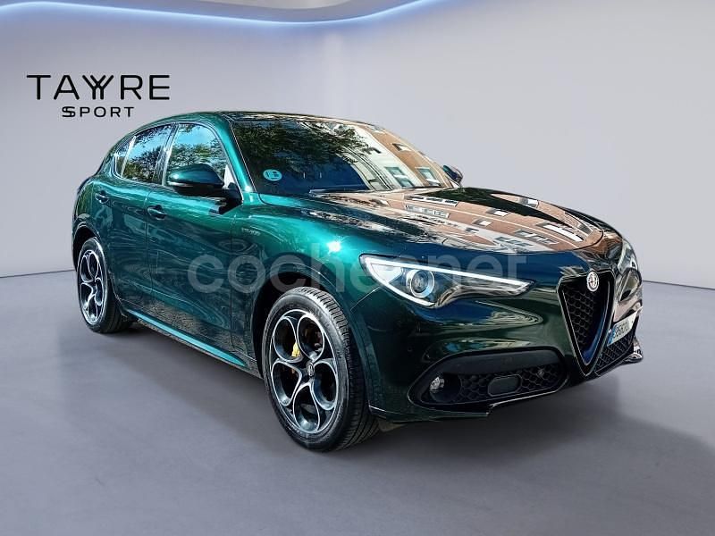 Verde Usado 2021 Alfa Romeo Stelvio Veloce SUV | 33.500 € (Caro) - Imagen 1/4