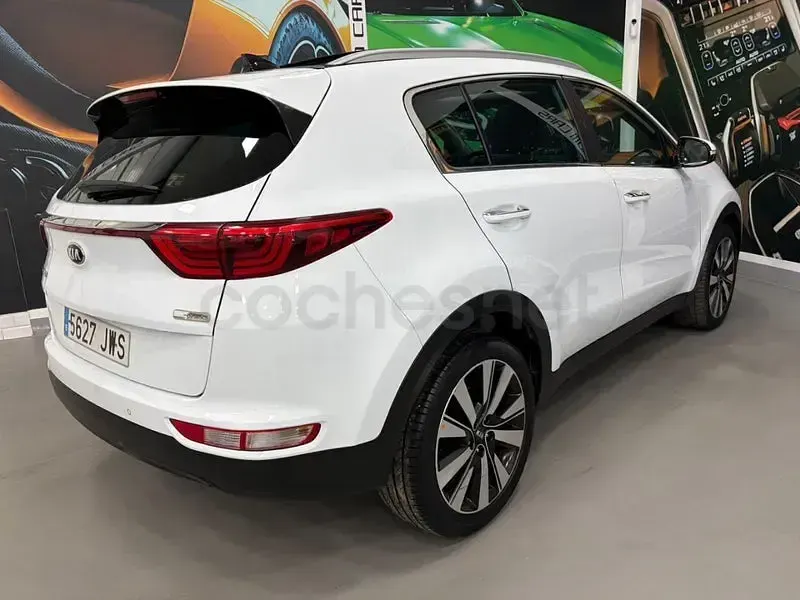 Usado Kia Sportage 115 CV (84 kW) 2017 Blanco SUV