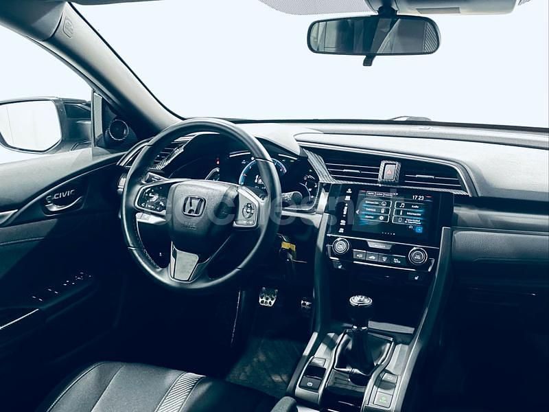Usado Honda Civic Elegance 129 CV (94 kW) 2019 Negro Berlina