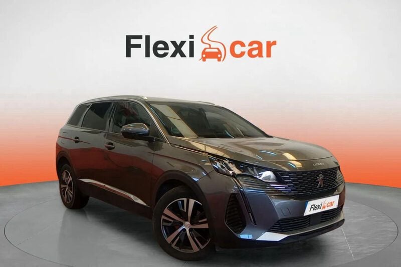 Usado Peugeot 5008 Active 131 CV (96 kW) 2021 Gris Monovolumen