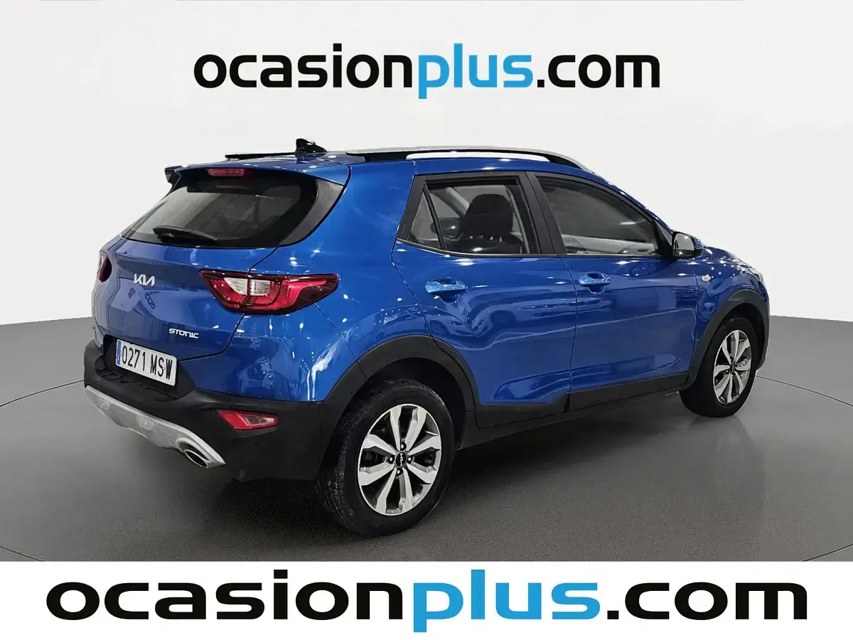 Usado Kia Stonic 101 CV (74 kW) 2024 Blanco SUV