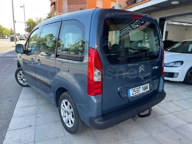 Usado Citroën Berlingo 110 CV (80 kW) 2009 Azul Monovolumen