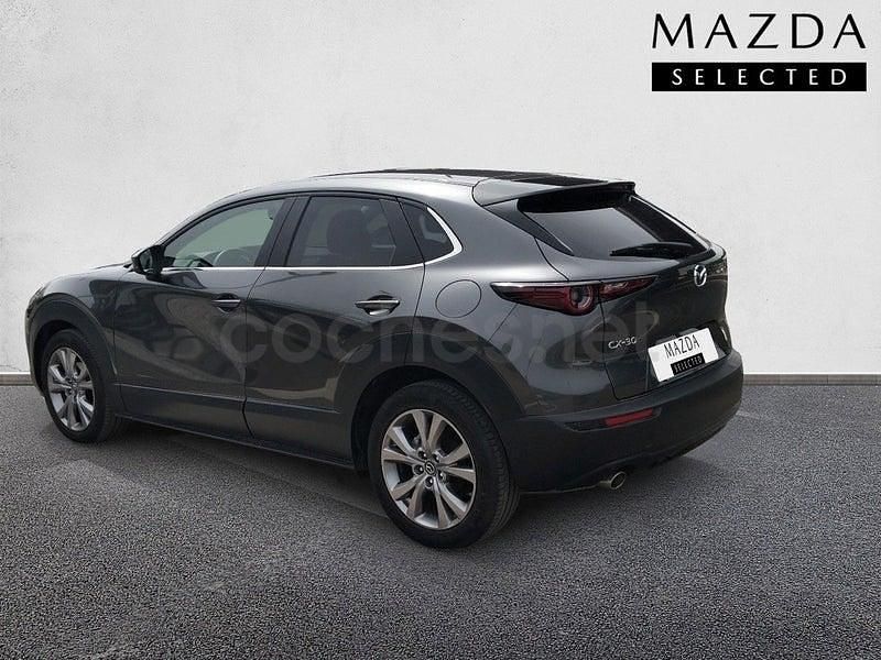 Usado Mazda CX-30 122 CV (89 kW) 2022 Gris / plata SUV