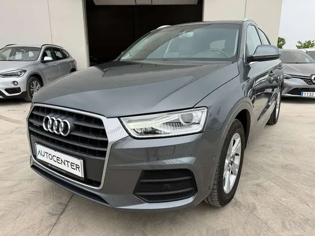 Usado Audi Q3 Attraction 179 CV (131 kW) 2015 Gris SUV